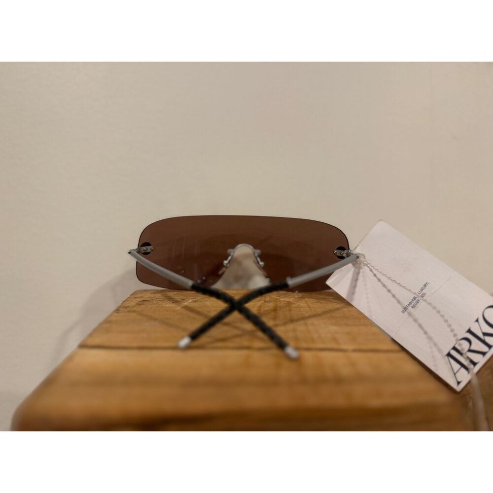 Chanel Red Rimless Sunglasses - Picture 2 of 2